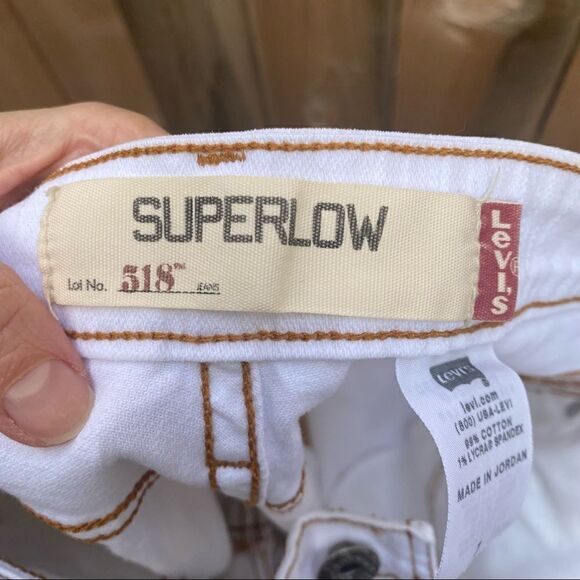 Vintage white tab 518 Levi’s white jeans shorts size 7 Y2K - Picture 2 of 10